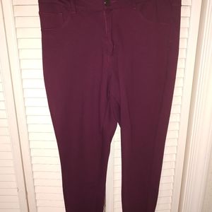 Dictionary Capri pant stitch fix size 14 with free sweater Stich Fix